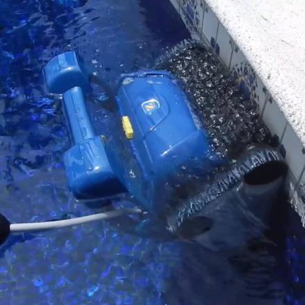 Роботы пылесосы для бассейнов: Робот пылесос для бассейна Zodiac CyclonX PRO RC 4400 