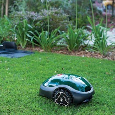 Робот-газонокосарка: Робот газонокосарка Robomow RX20 Pro